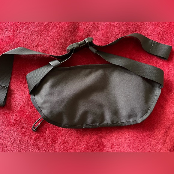 The North Face - Fanny Pack - Picture 8 of 13